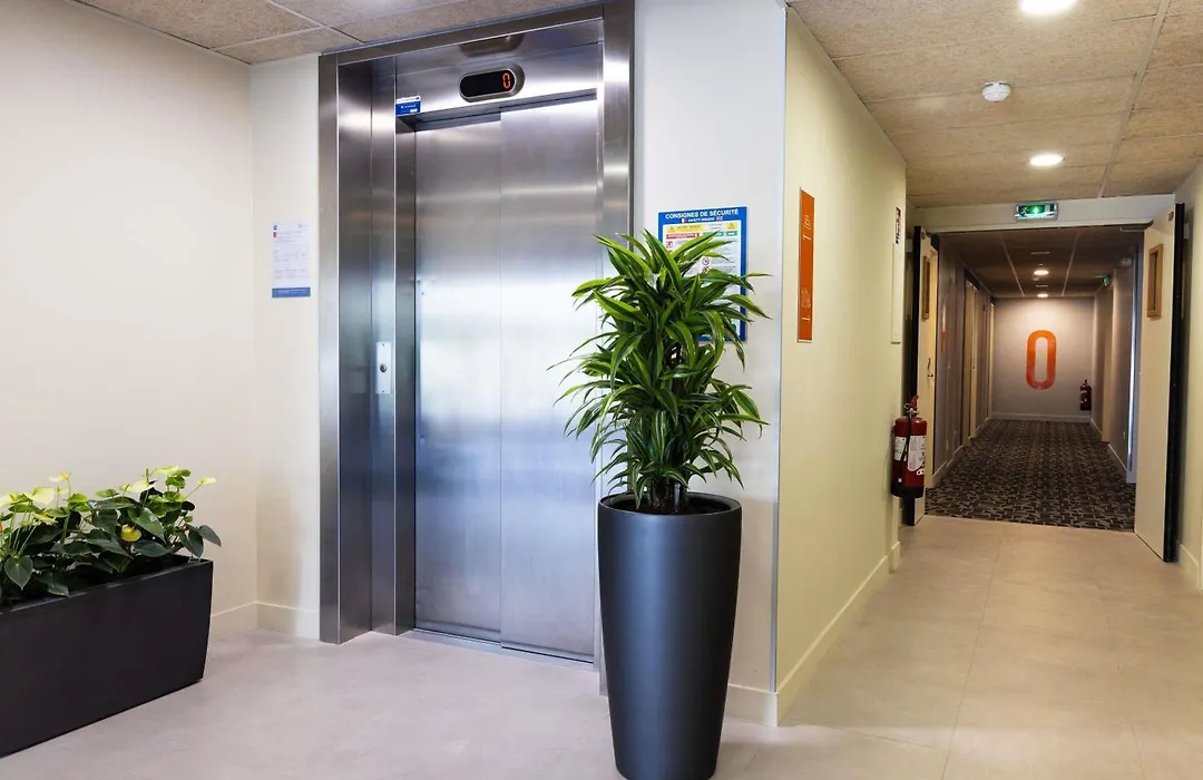 Hotel ibis budget Chatillon Paris Ouest-1