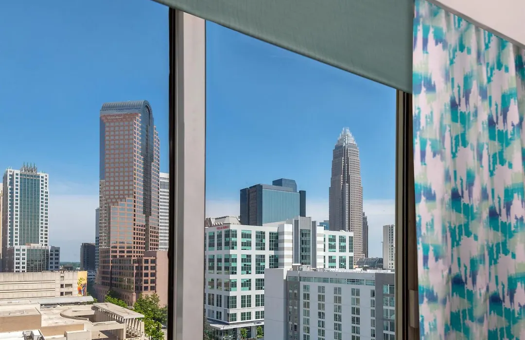 Hilton Garden Inn Charlotte Uptown-1