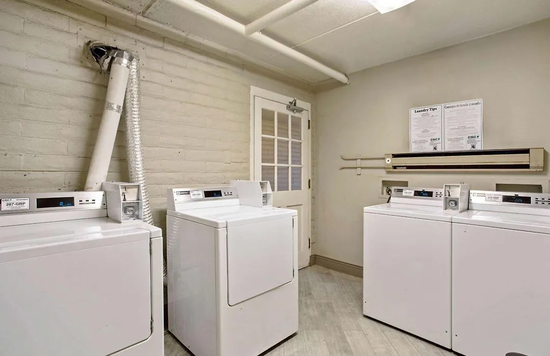 Travelodge By Wyndham Golden-Denver-1