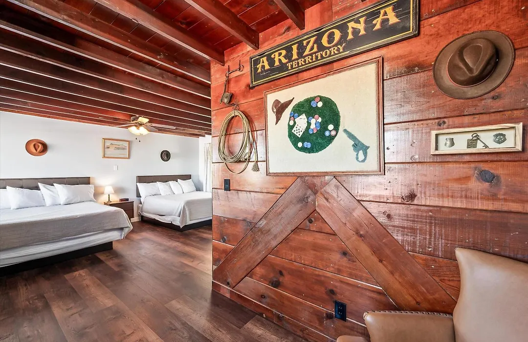 Sagebrush Inn-1