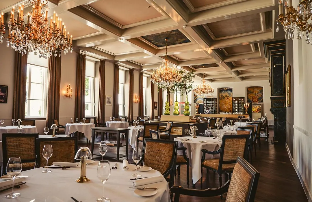 Grand Hotel Karel V-1