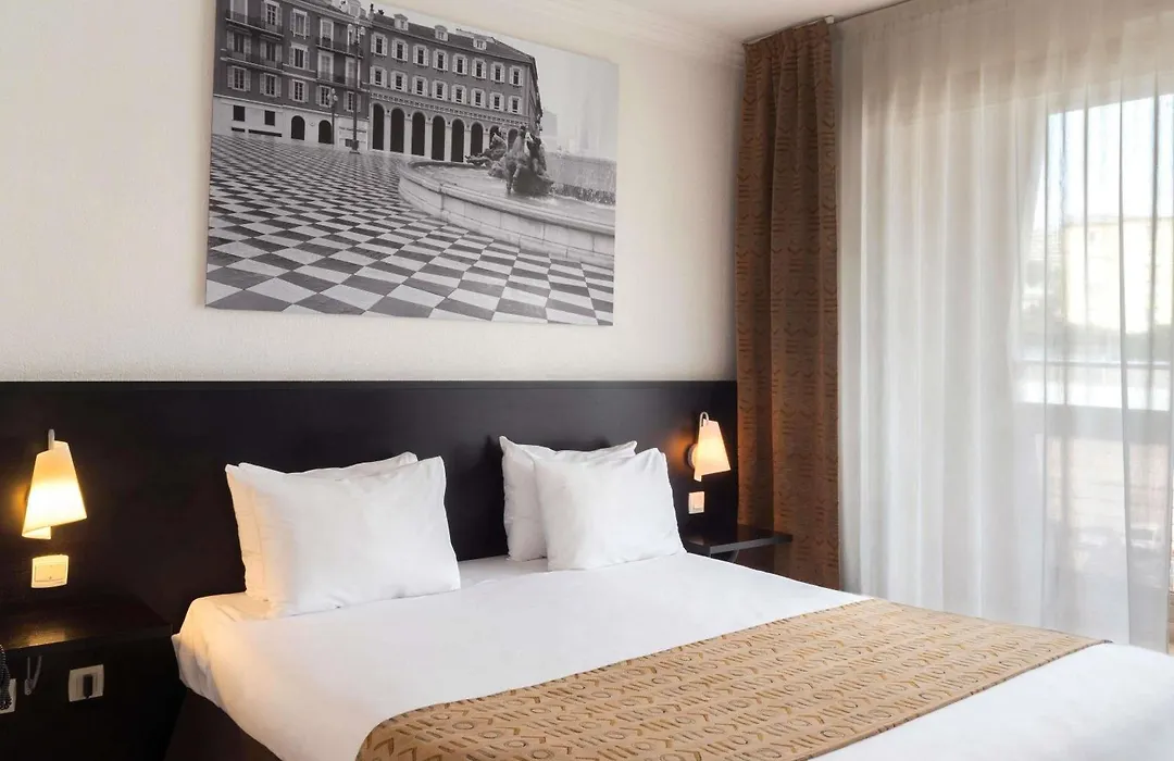 Aparthotel Adagio Nice Promenade des Anglais-1