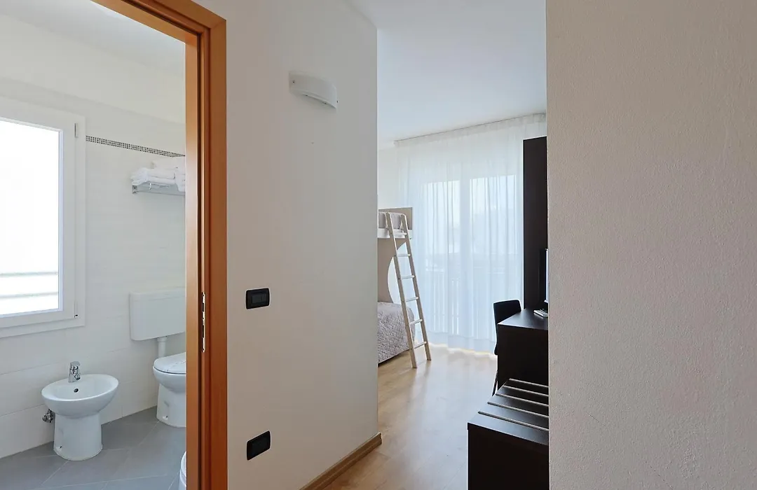 Hotel Levante-1
