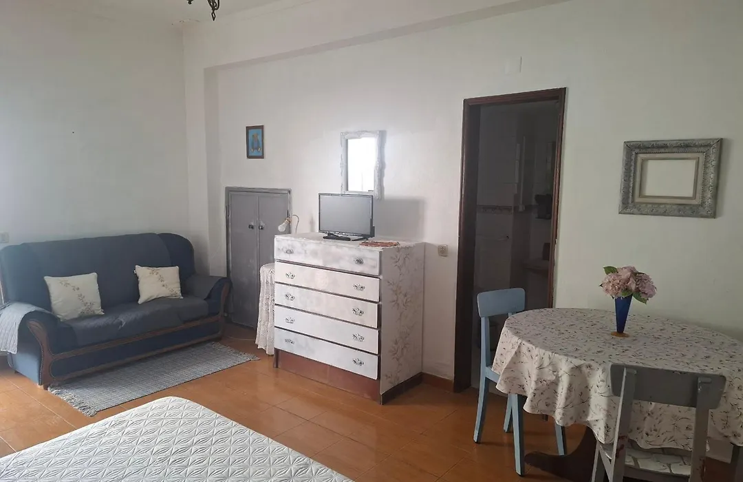 Residencia Maria Jose-1