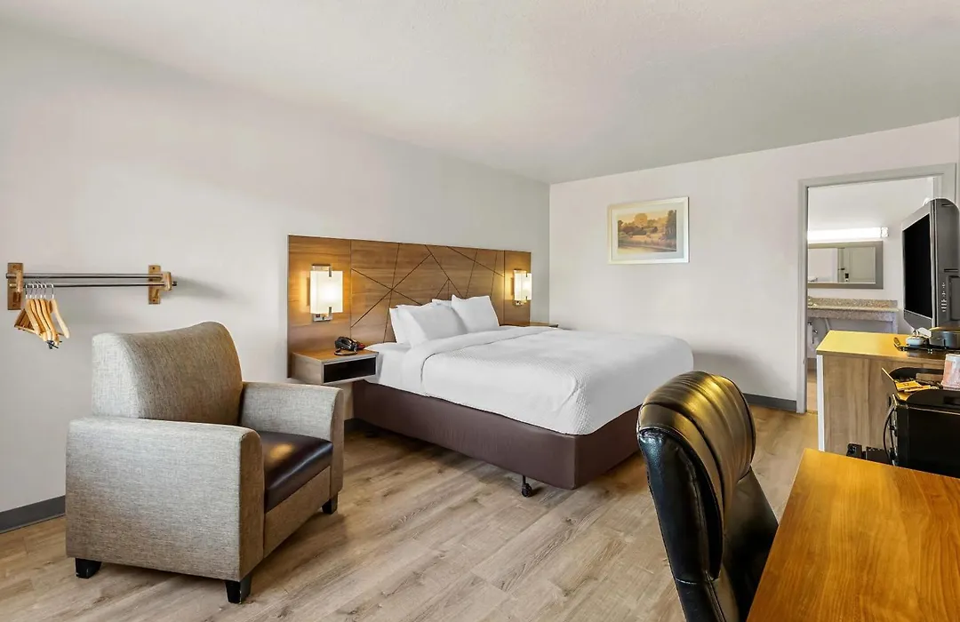 Quality Inn Evanston Near Wyoming Downs-1