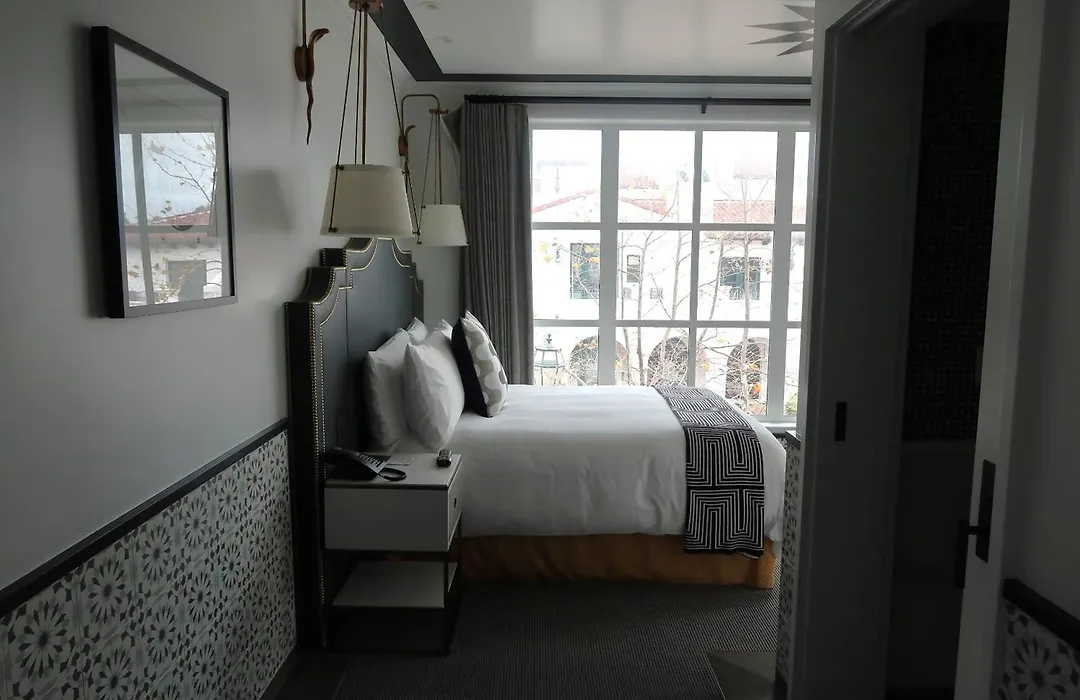 Hotel Californian-1