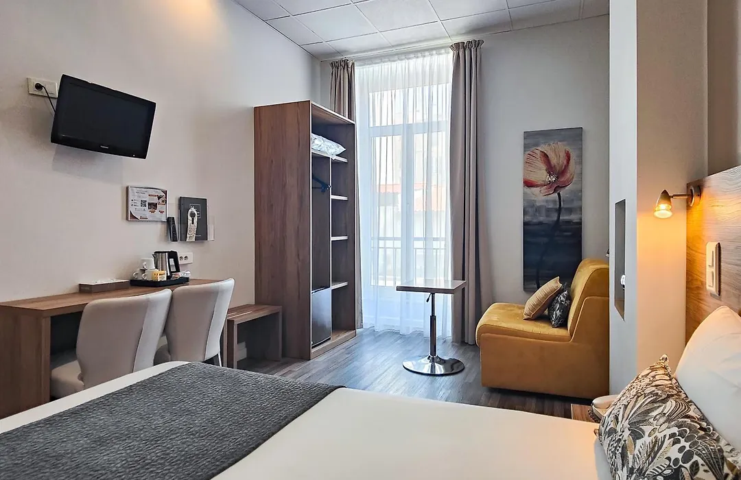 Hôtel Helvétique-1