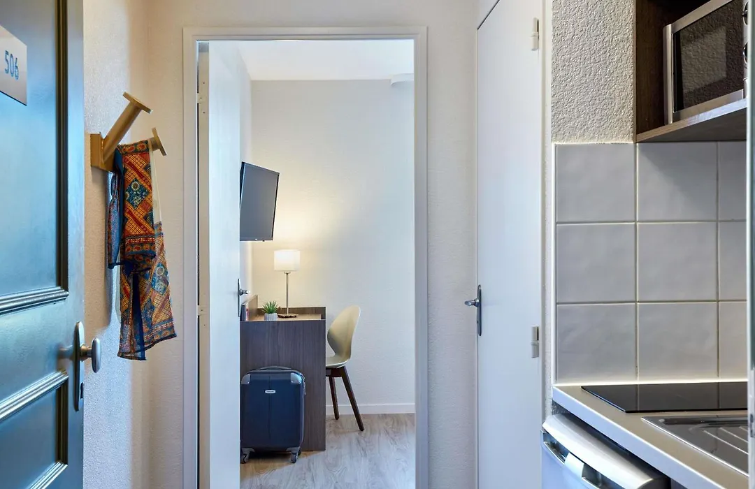Aparthotel Adagio Access Poitiers-1