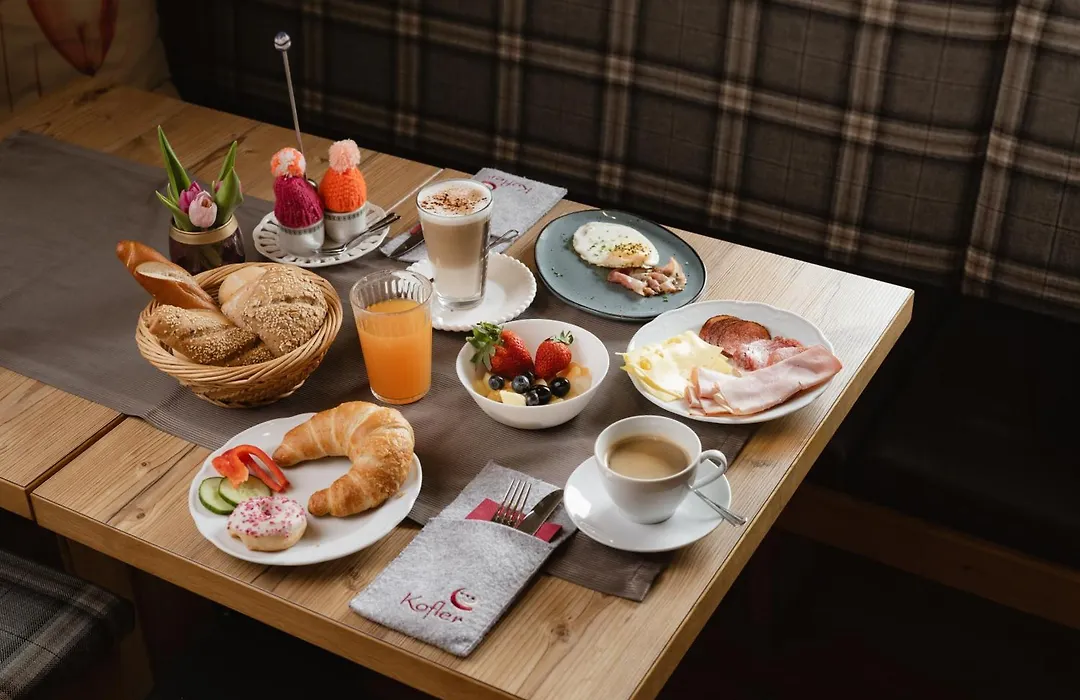 Apart Hotel Garni Kofler-1