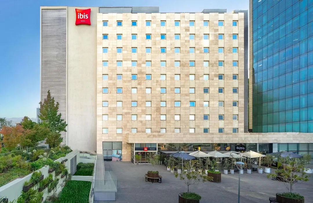 Ibis Santiago Las Condes-1