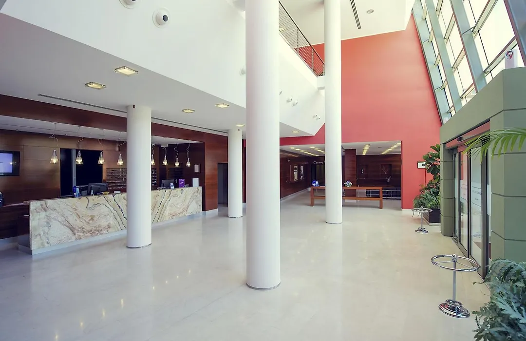 Mercure Genova San Biagio-1
