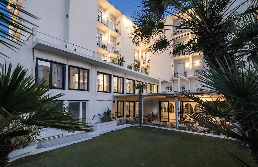 Hotel Continental-1