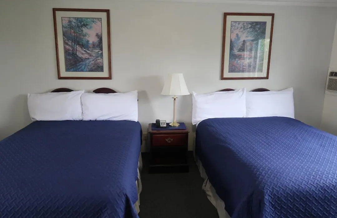 Merrill Field Inn-1