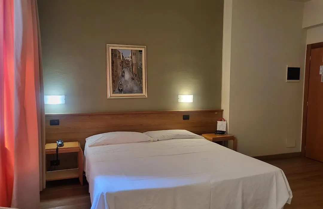 Hotel Lux-1