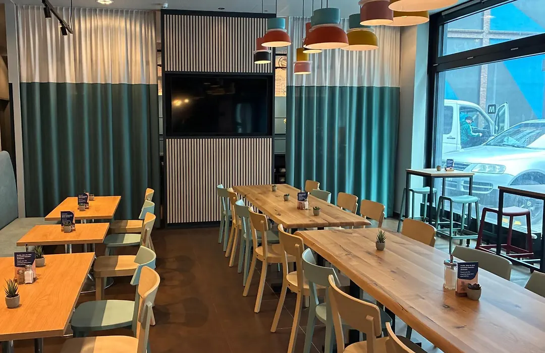 Meininger Hotel Frankfurt Main / Airport-1