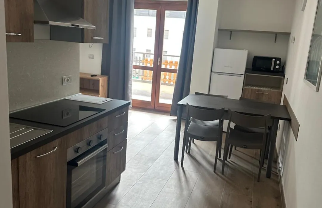 Hotel Ambrosini-1