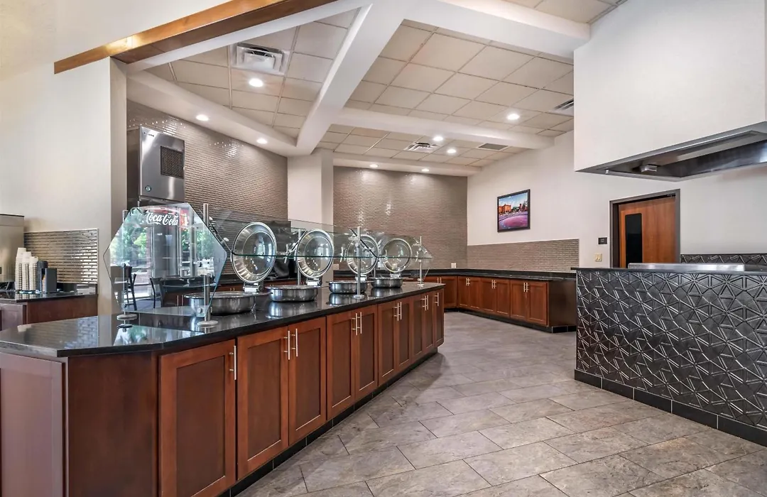 Drury Plaza Hotel Flagstaff-1