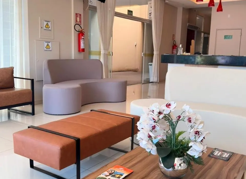 Mac Hotel-1