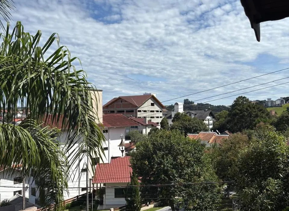 Hospedaria Gãstehaus Enzian-1