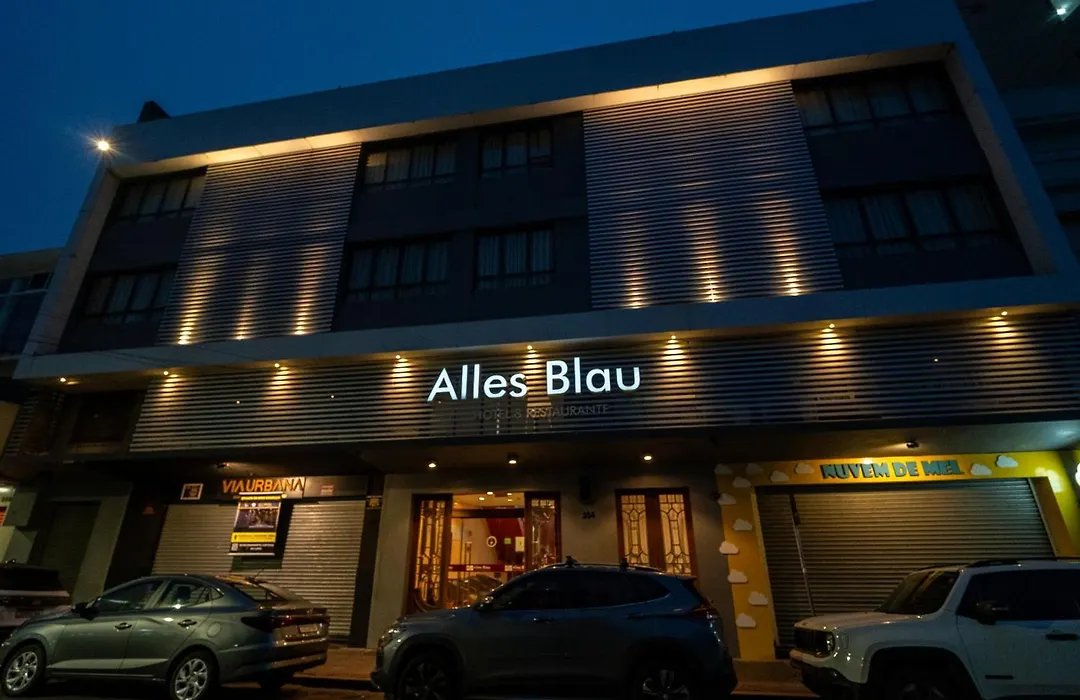 Hotel Alles Blau-1
