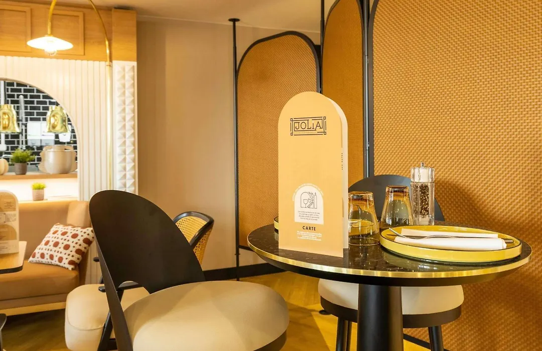 Novotel Paris Suresnes Longchamp-1