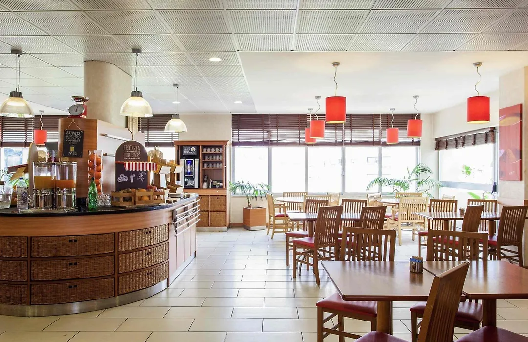 Hotel ibis Lisboa Jose Malhoa-1
