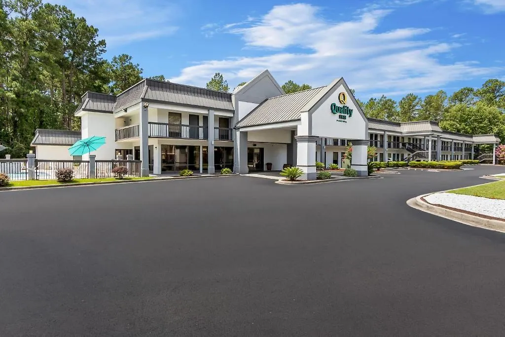 Quality Inn Walterboro I-95-1
