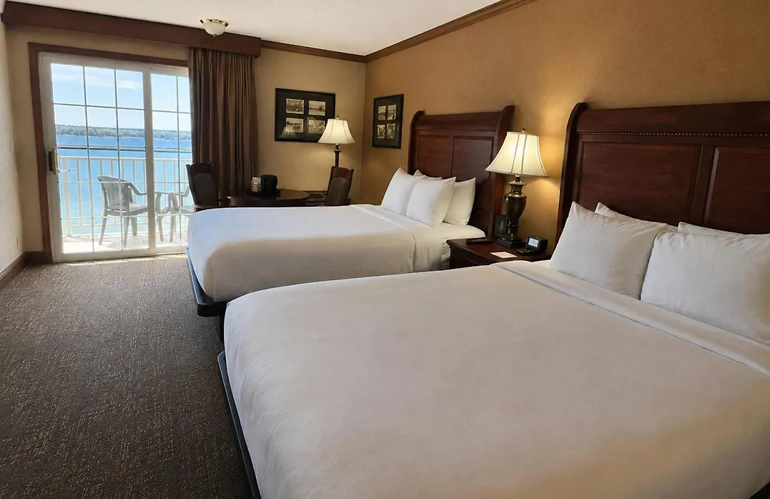 Comfort Inn Lakeside-1