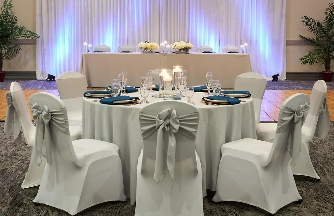 Crowne Plaza Melbourne-Oceanfront By Ihg-1