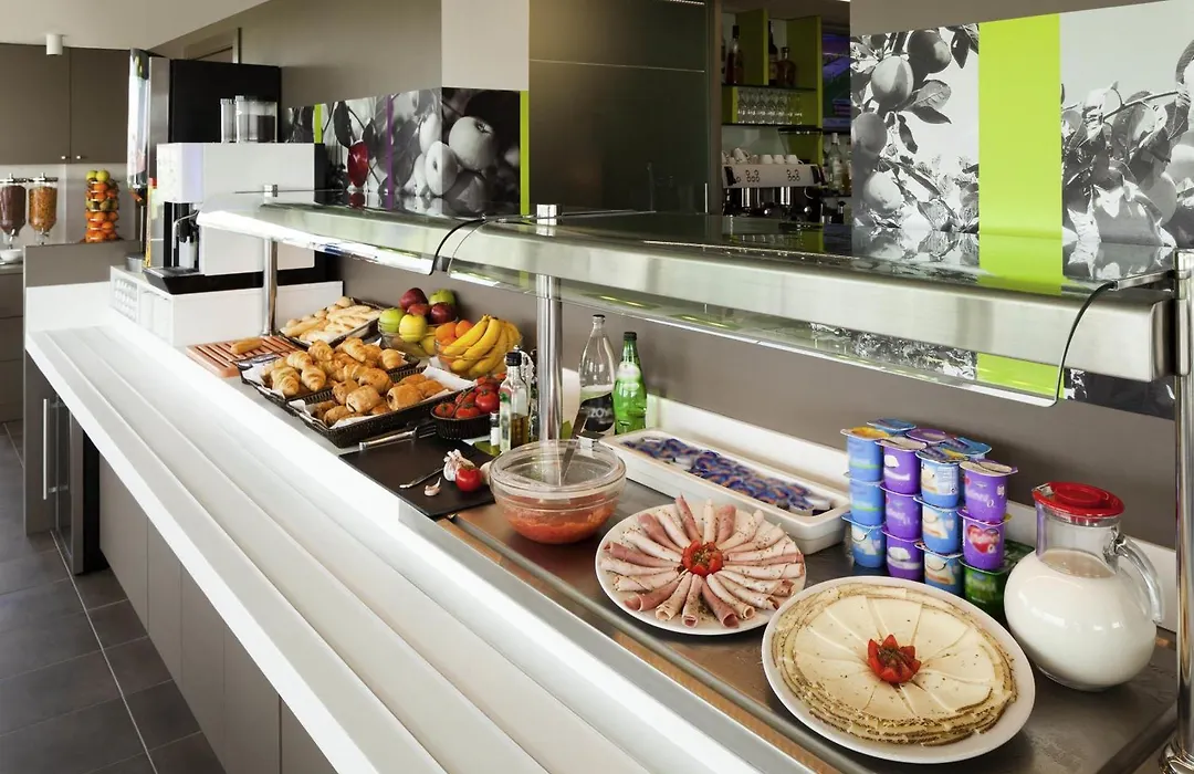 Hotel Ibis Styles Lleida Torrefarrera-1