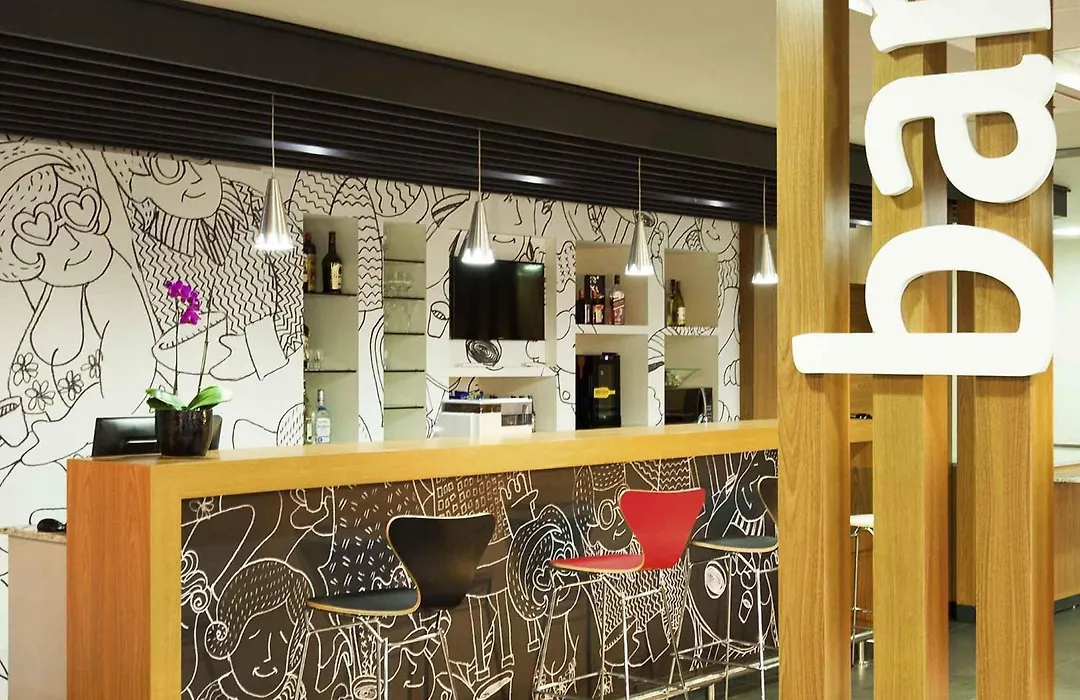 Ibis Cascavel-1