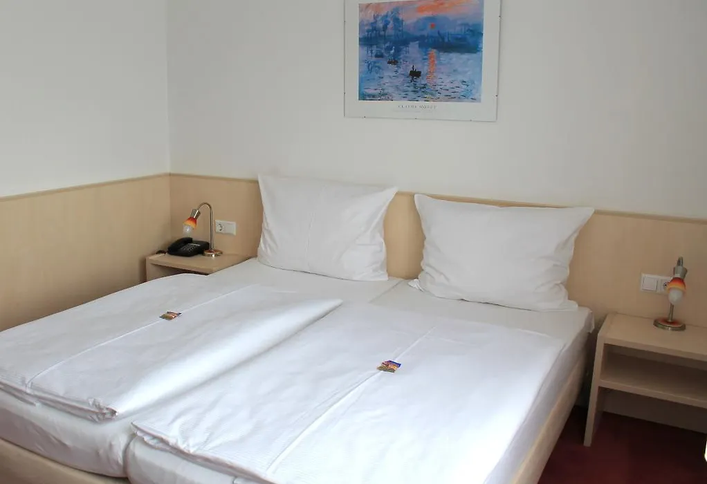Hotel am Bad-1
