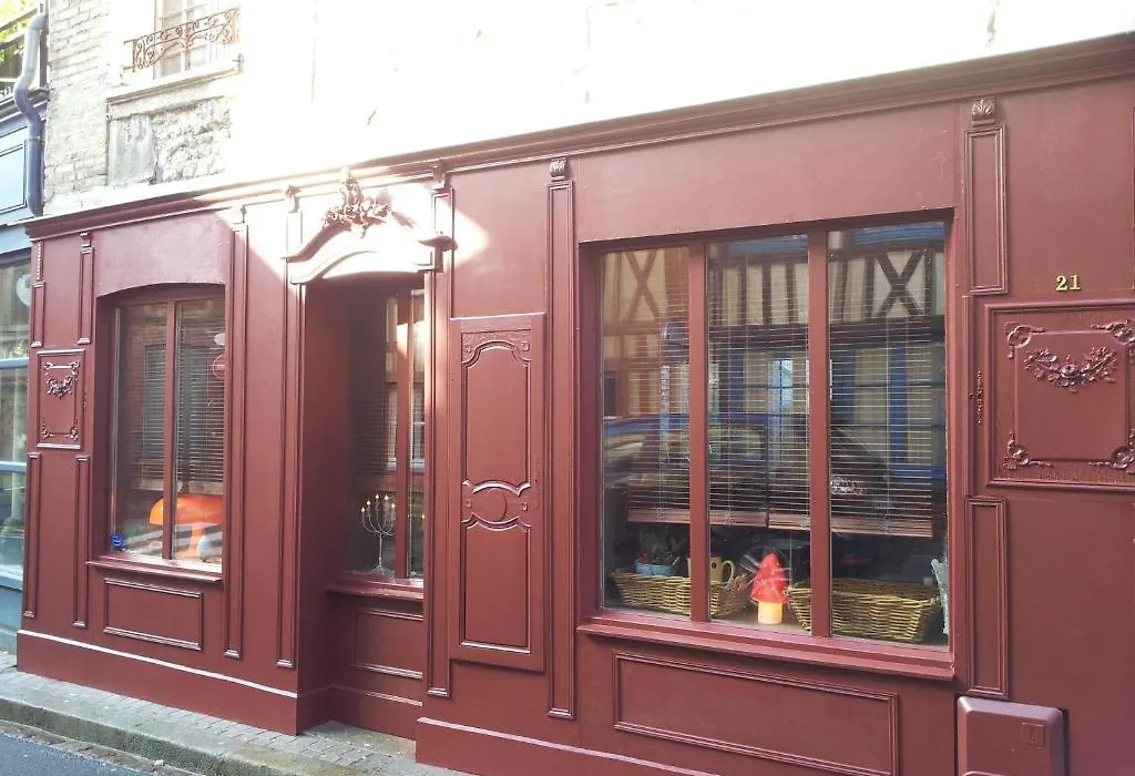 La Maison de Honfleur Bed&Breakfast-1