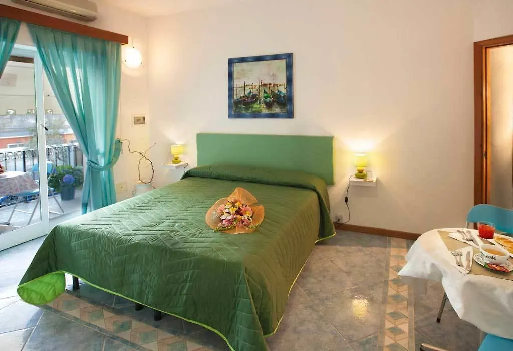 La Brezza B&B Ischia-1