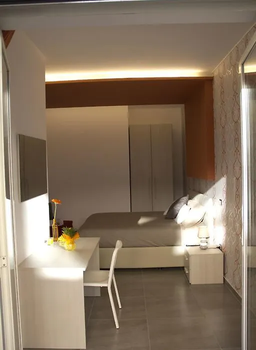 Happy Home-1