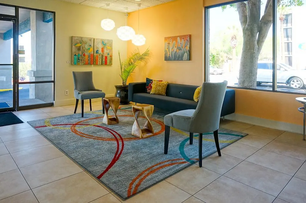 Hotel 502-1