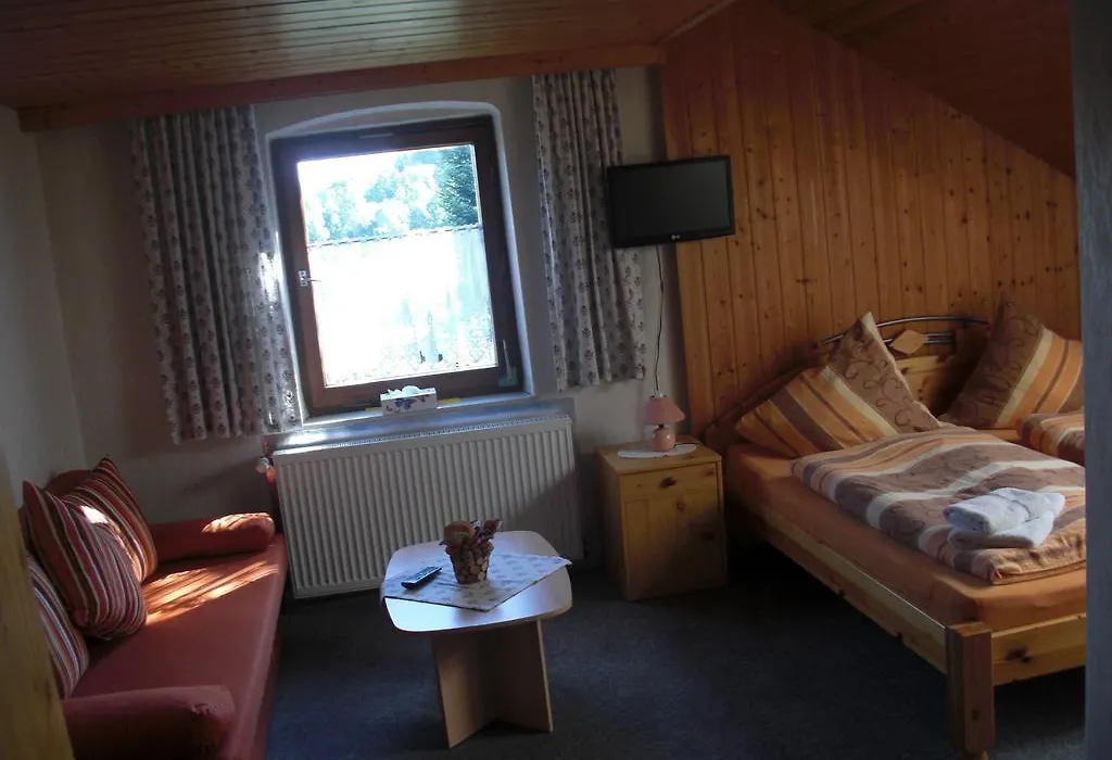 Pension Wiesenau-1