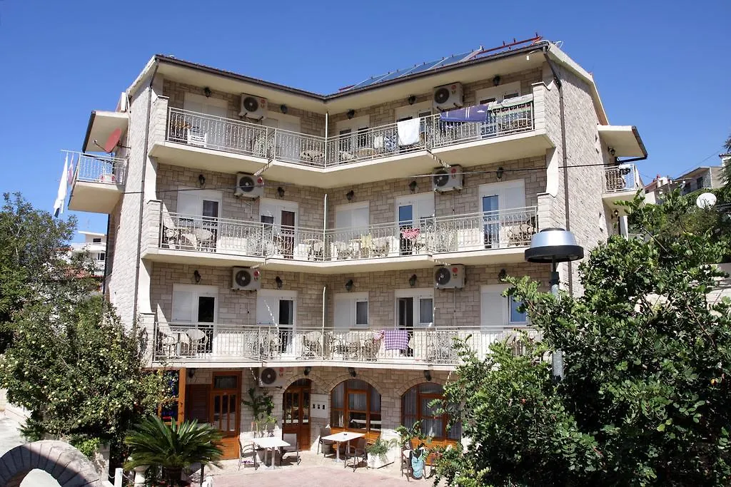 Hotel Makarska-1