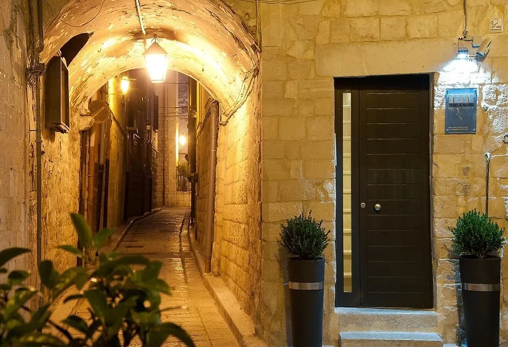 Tabula Maris B&B-1