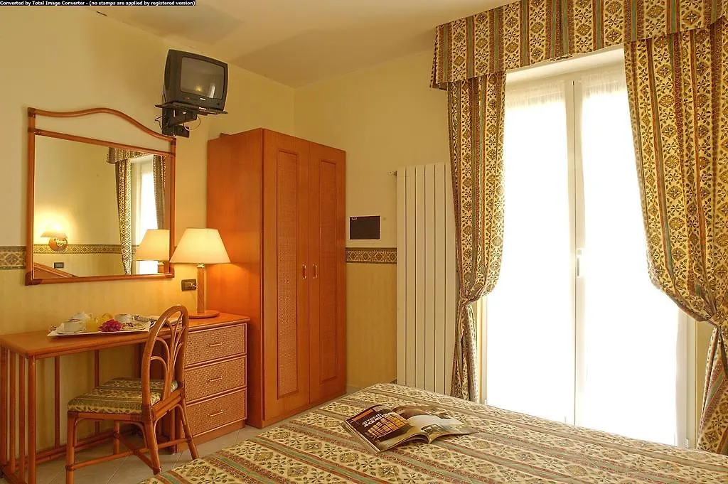 Hotel Casella-1