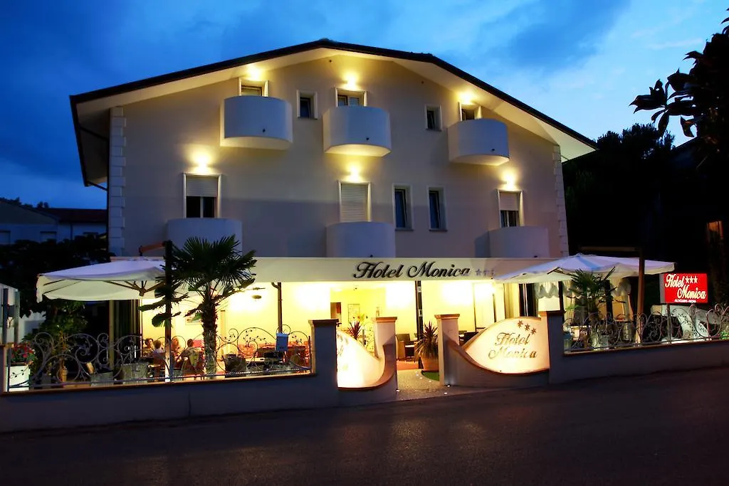 Hotel Monica-1