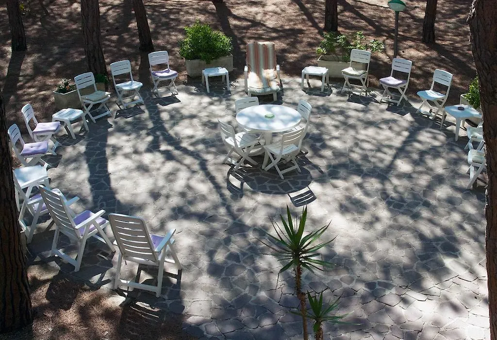 Hotel Villa Nettuno-1