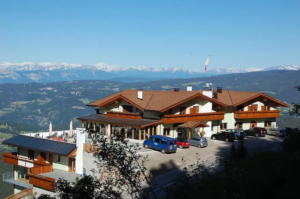 Hotel Gstatsch-1