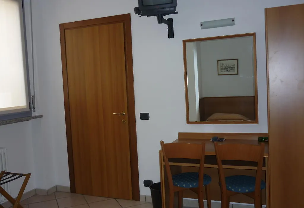 Hotel Milano-1