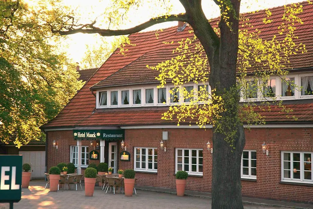 Hotel Maack-1
