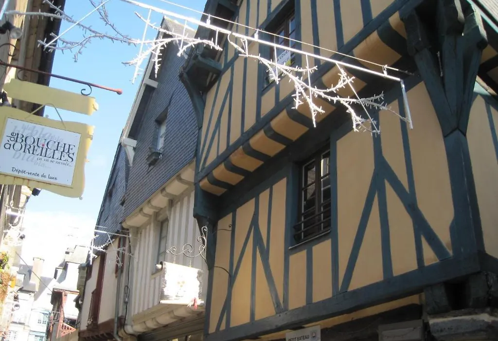 Le Minotel-1