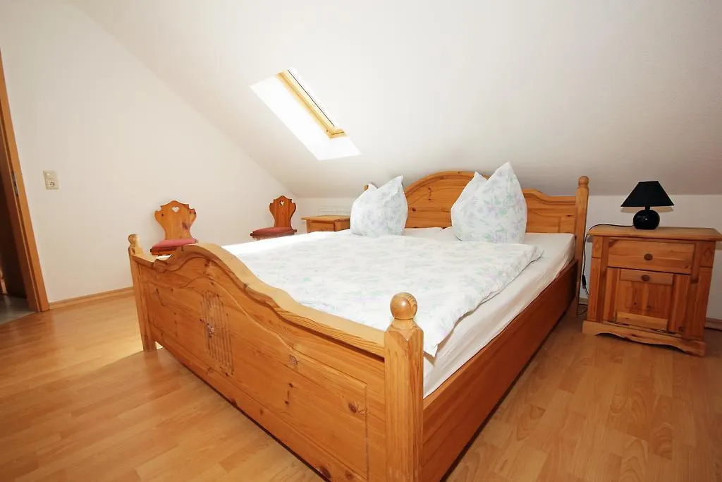 Hotel Garni zum Goldenen Ring-1