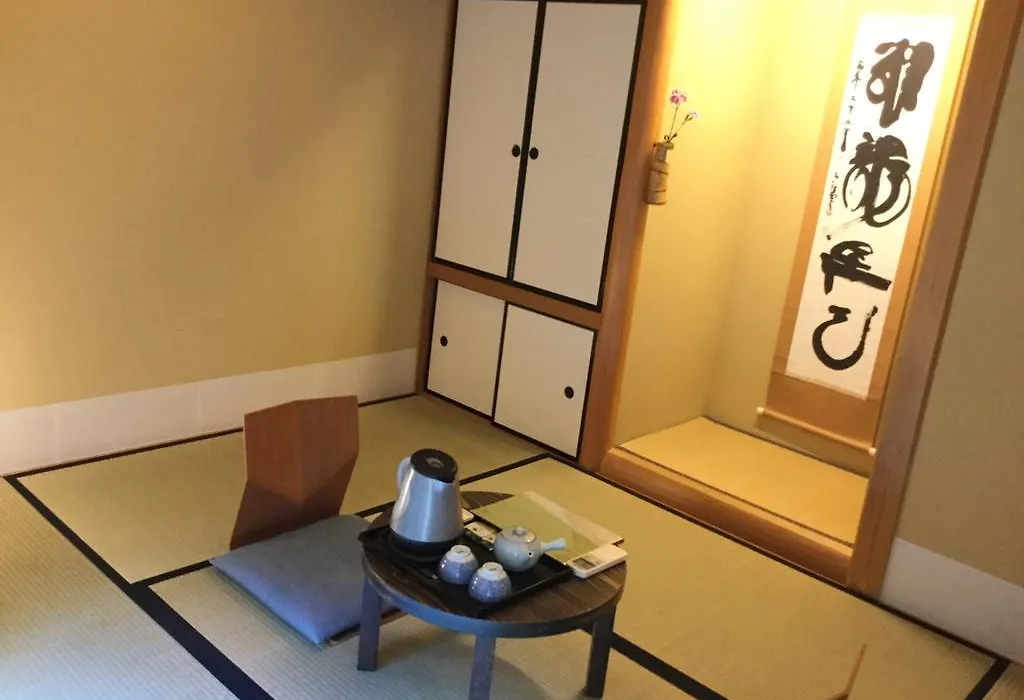 Kaede Ryokan-1
