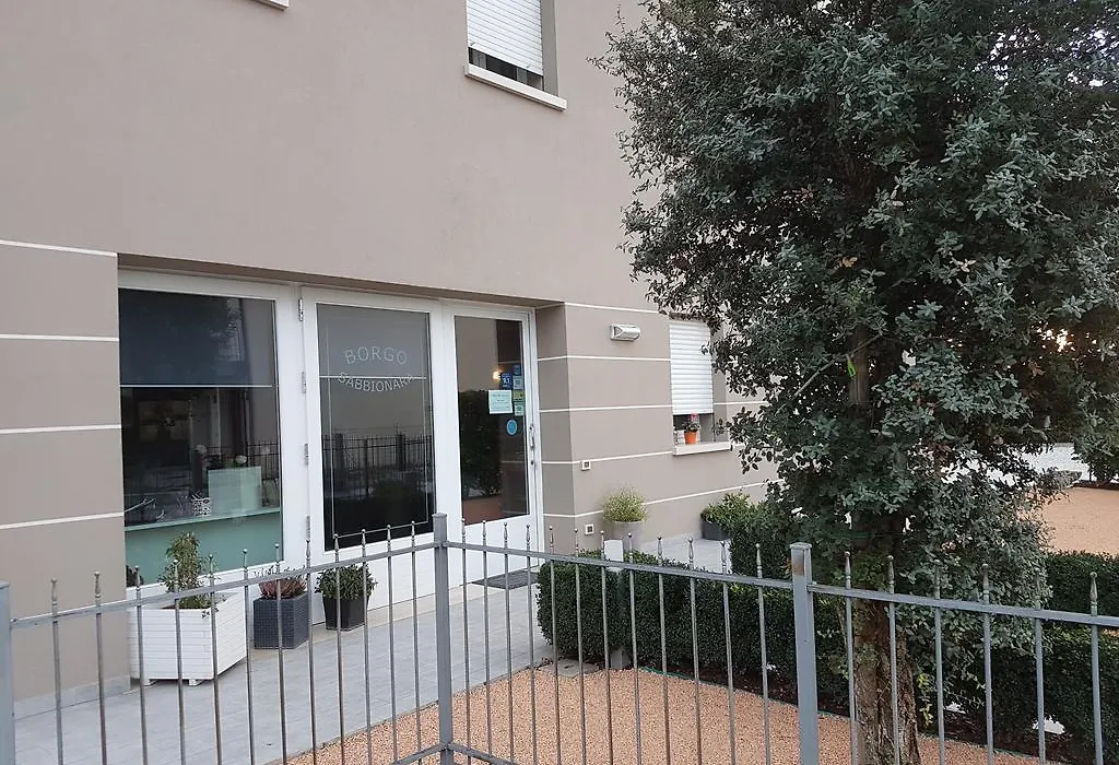Affittacamere Borgo Sabbionara-1