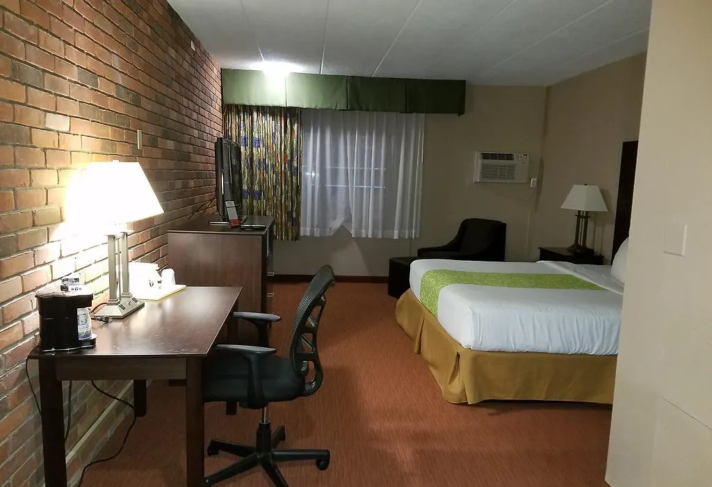 Best Western Valley Plaza Inn-1